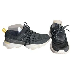 Sorel Black Kinetic Breakthru Tech Lace Sneakers Scalloped Sole Women's Size 7.5